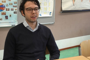 Documentaire Omroep Gelderland: “Giovanni (23) in de lokale politiek om onrecht te bestrijden”